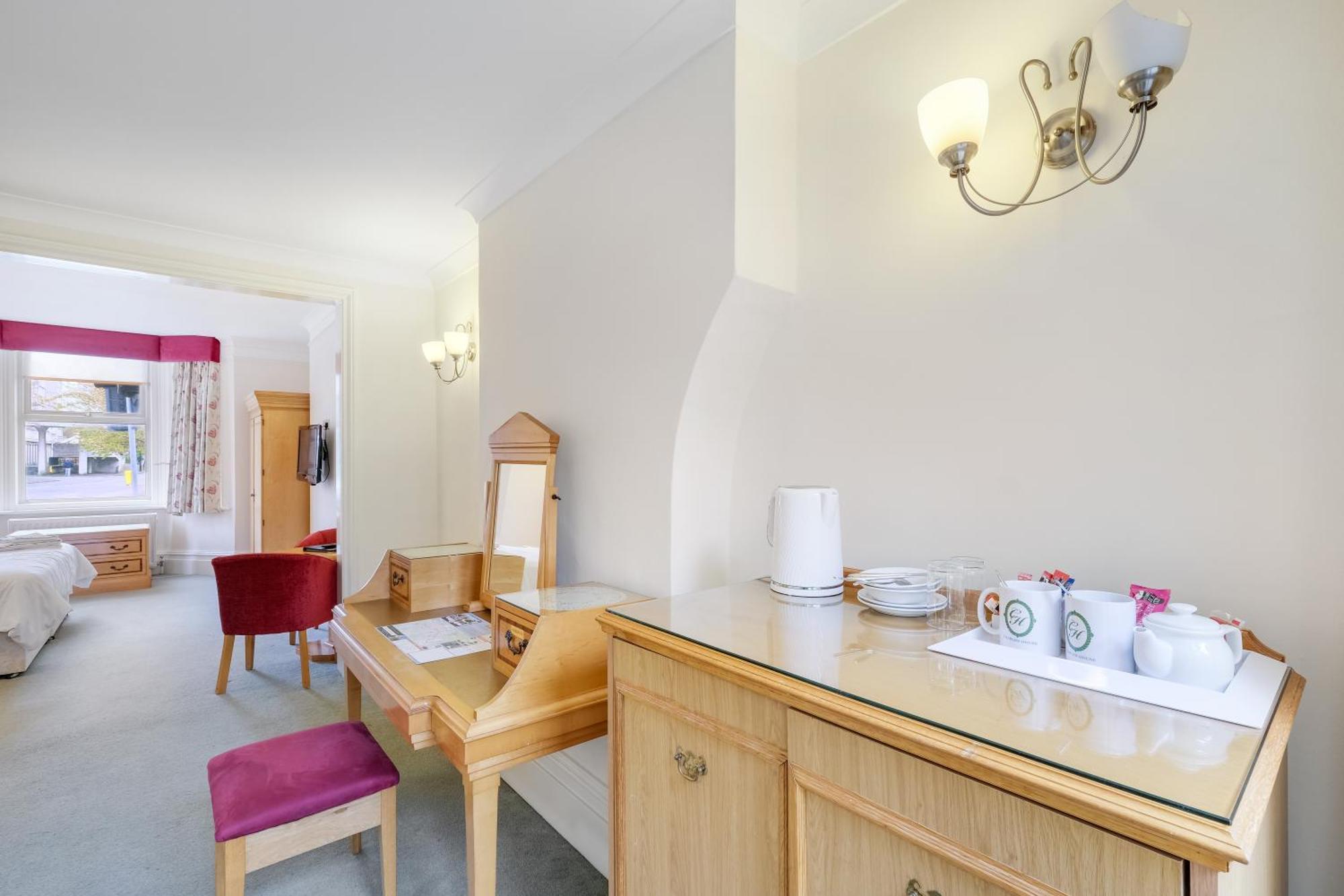 Hotel Charles House - Windsor Castle Zewnętrze zdjęcie