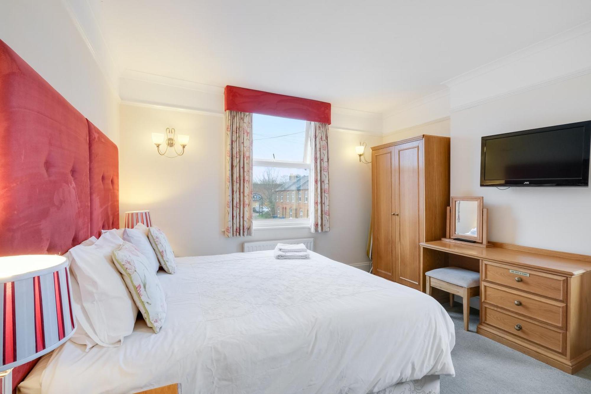Hotel Charles House - Windsor Castle Zewnętrze zdjęcie