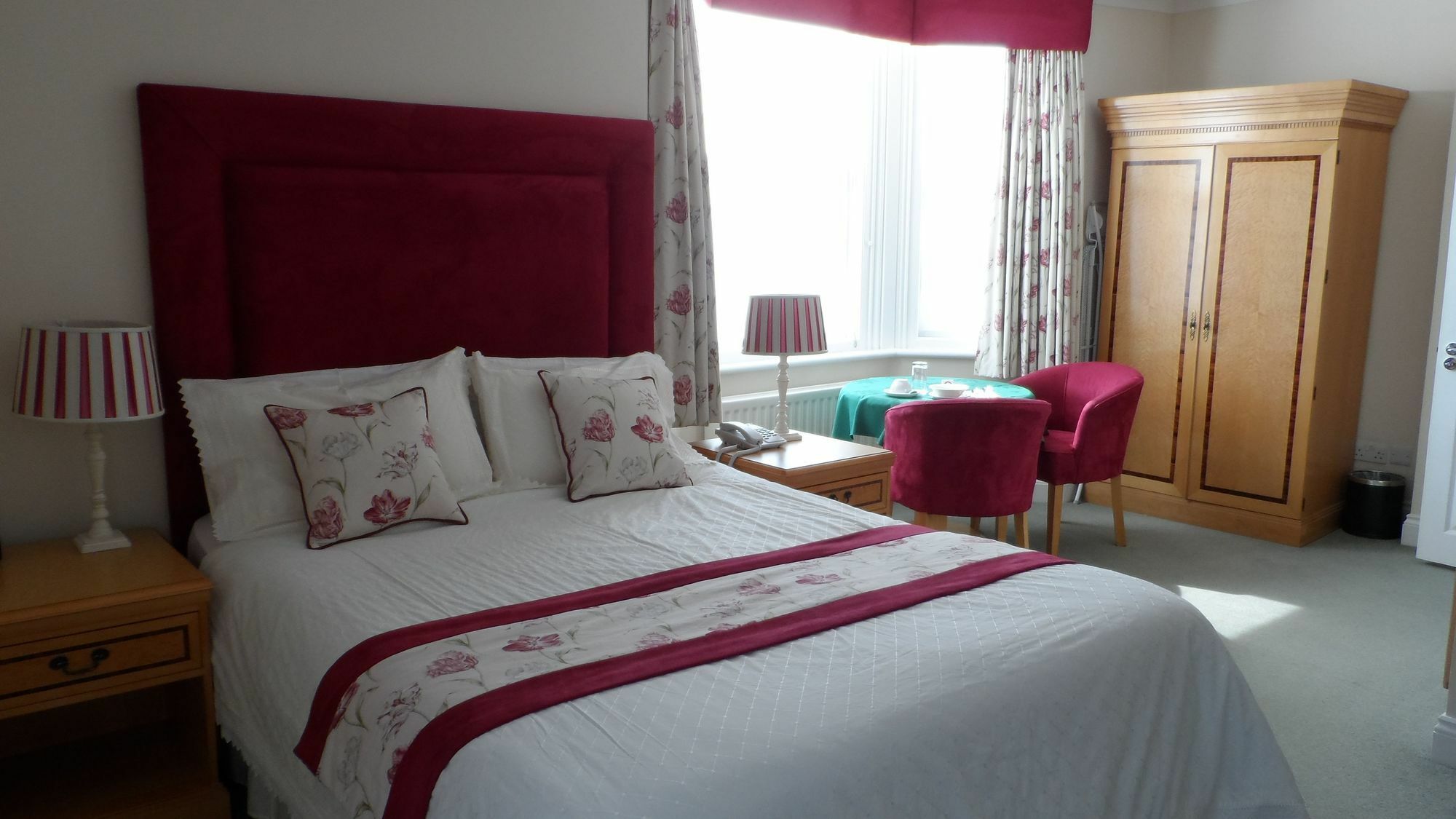 Hotel Charles House - Windsor Castle Zewnętrze zdjęcie